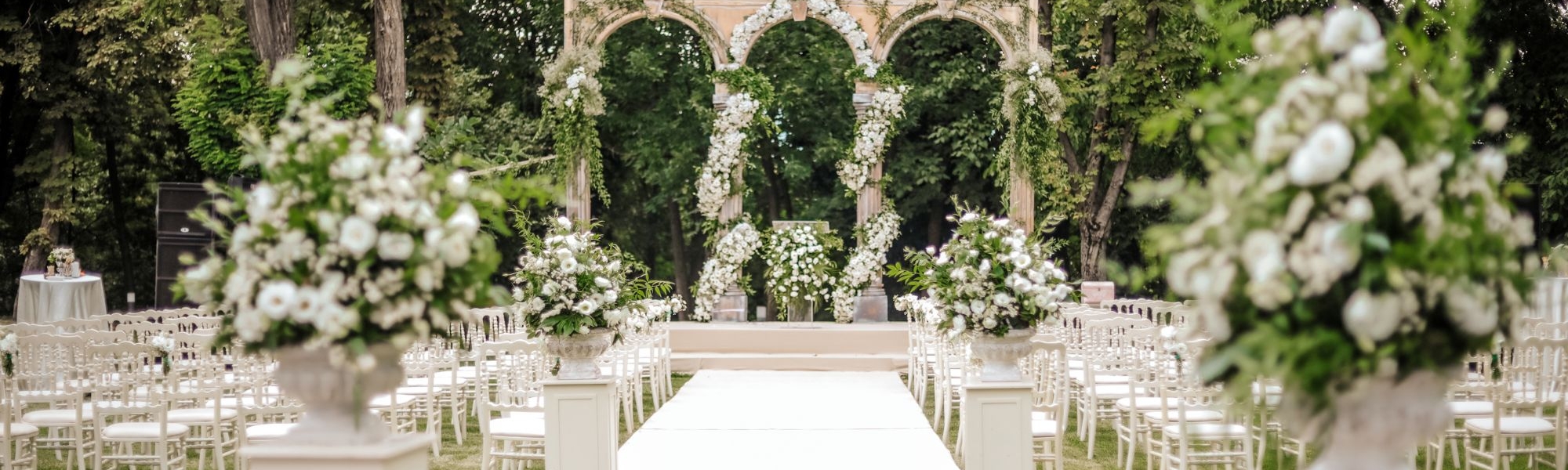 photography-wedding-aisle
