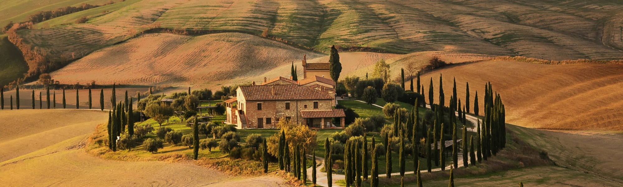 tuscan-borgo- tuscan-borgo-